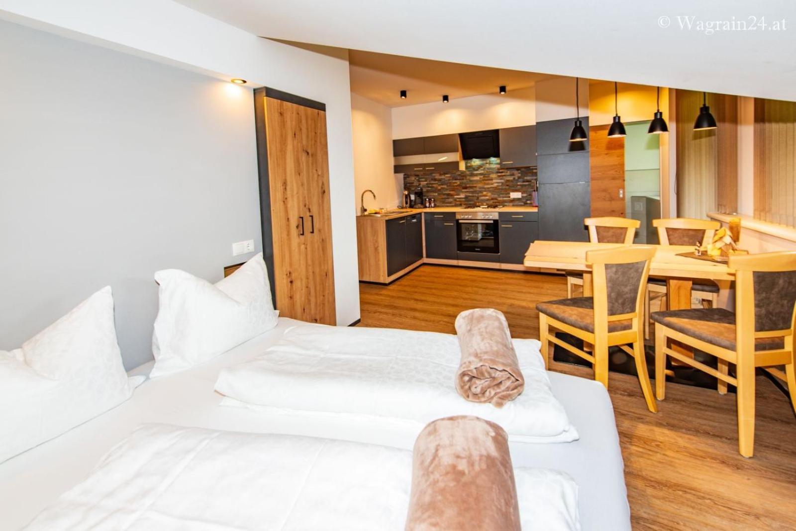 Landhaus Alpin 瓦格赖恩 外观 照片